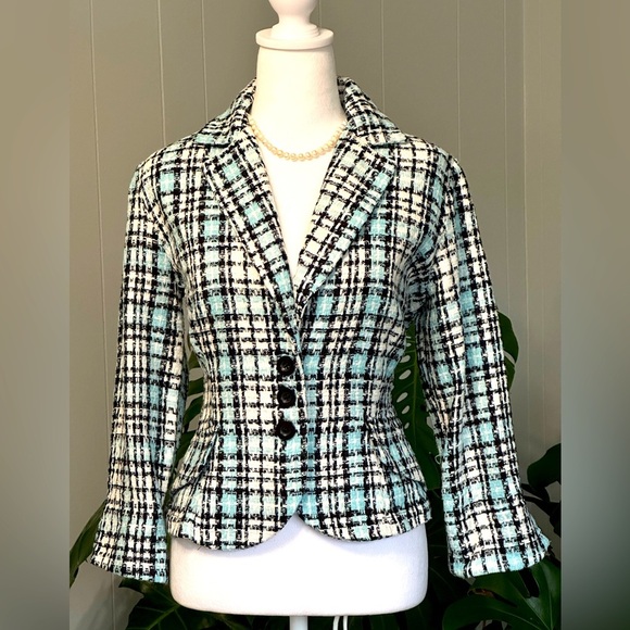 🛍️blue,white,black plaid suit jacket excellent condition. - Picture 1 of 8